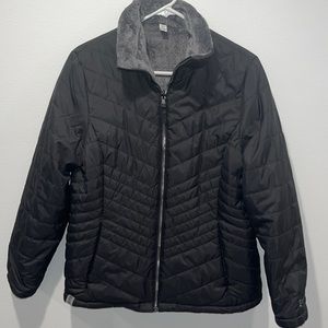 Free country womens insulated puffer jacket.